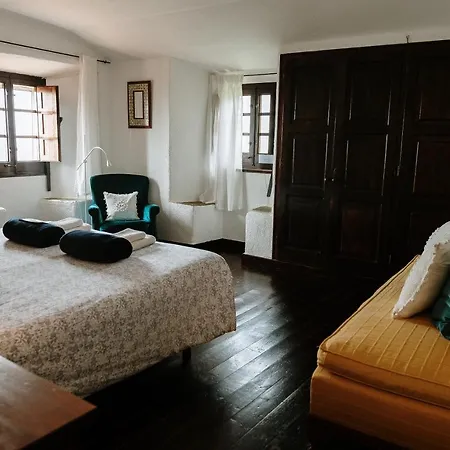 Kır Evi Llobet Espai Rural Slow